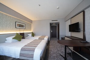 Standard Twin Room, Non Smoking (Railway View) | Premium bedding, desk, blackout drapes, free WiFi - Meitetsu Toyota Hotel (Toyota)