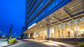 Fachada de la propiedad