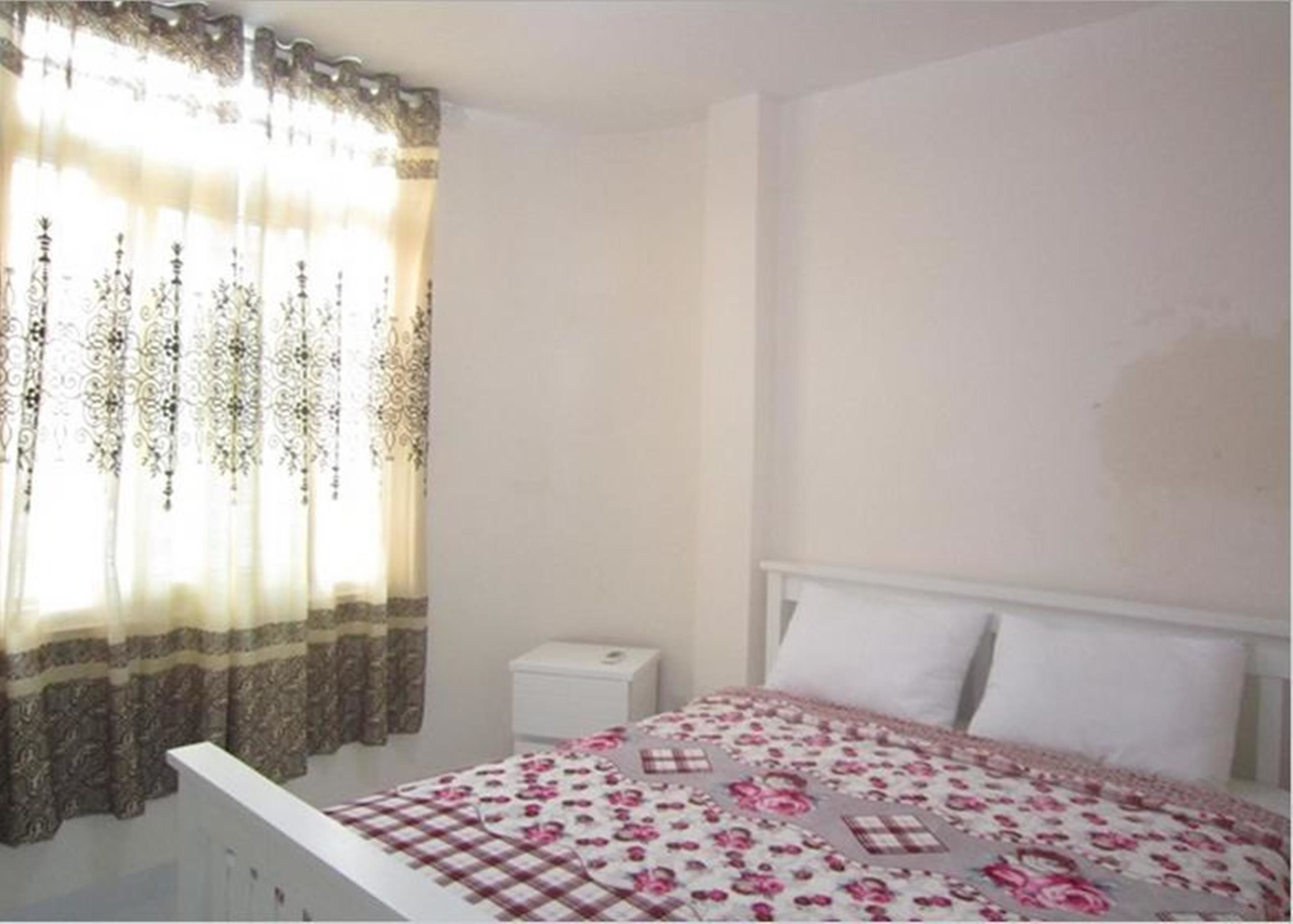 standard double room | desk, free wifi