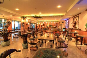 Lunch and dinner served - Ola Hotel (Hualien City)