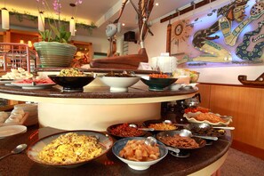 Buffet - Ola Hotel (Hualien City)