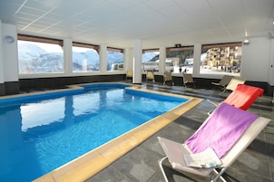 Piscine couverte