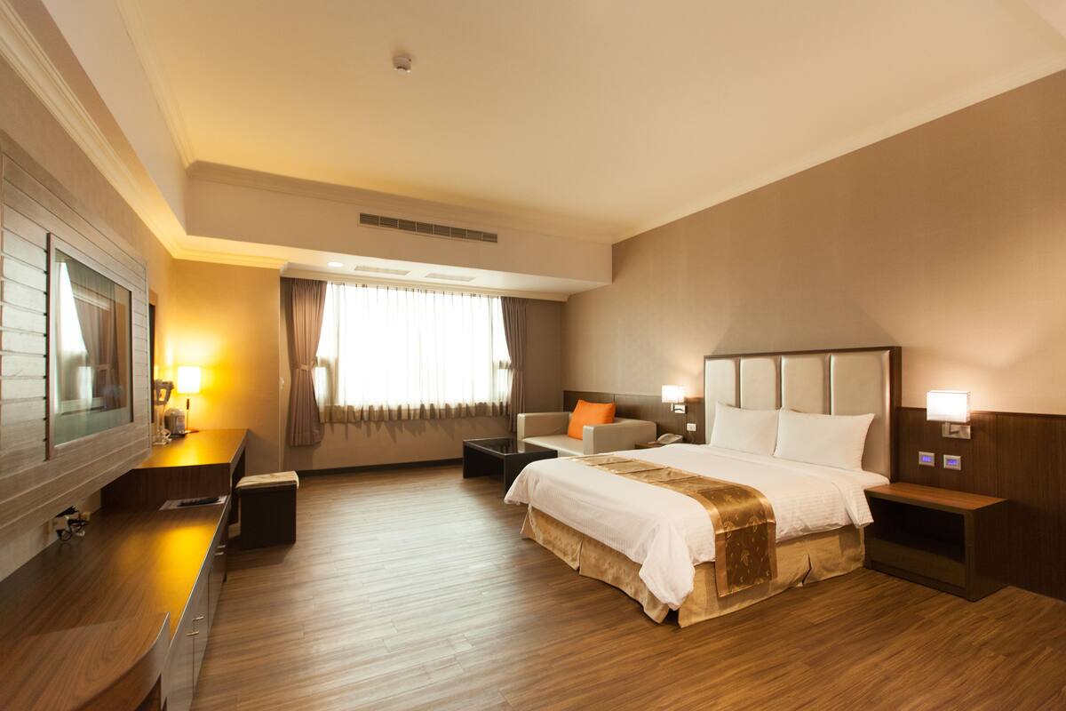 Habitación estándar doble | Escritorio, wifi gratis, ropa de cama