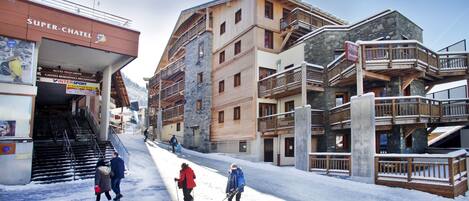 واجهة المنشأة