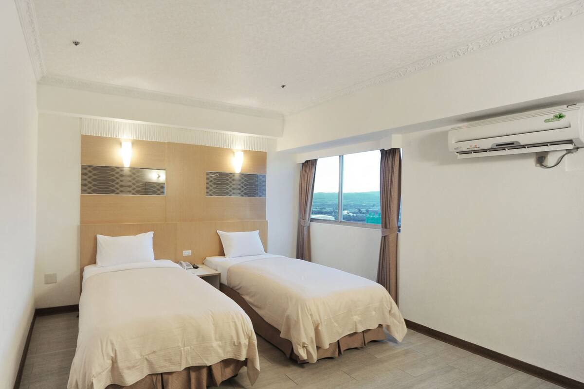 Standard Twin Room, 2 Twin Beds | Desk, iron/ironing board (on request), cribs (free), WiFi (free)