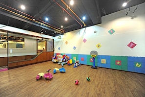 Children’s play area – indoor