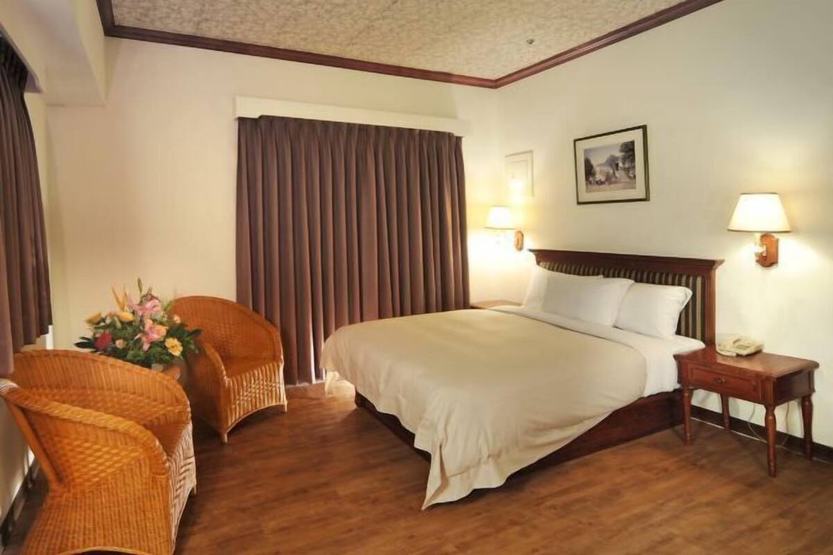 Desk, iron/ironing board (on request), cribs (free), WiFi (free)