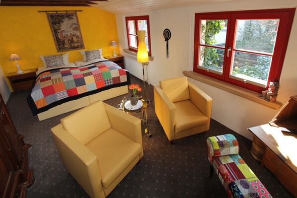 Comfort-Doppelzimmer | Blick auf den Garten