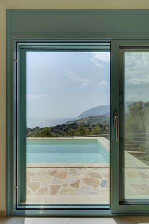 Luxury Villa 3 Bedrooms with Small Private Pool | 객실에서 보이는 전망