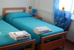 Double or Twin Room | Free WiFi