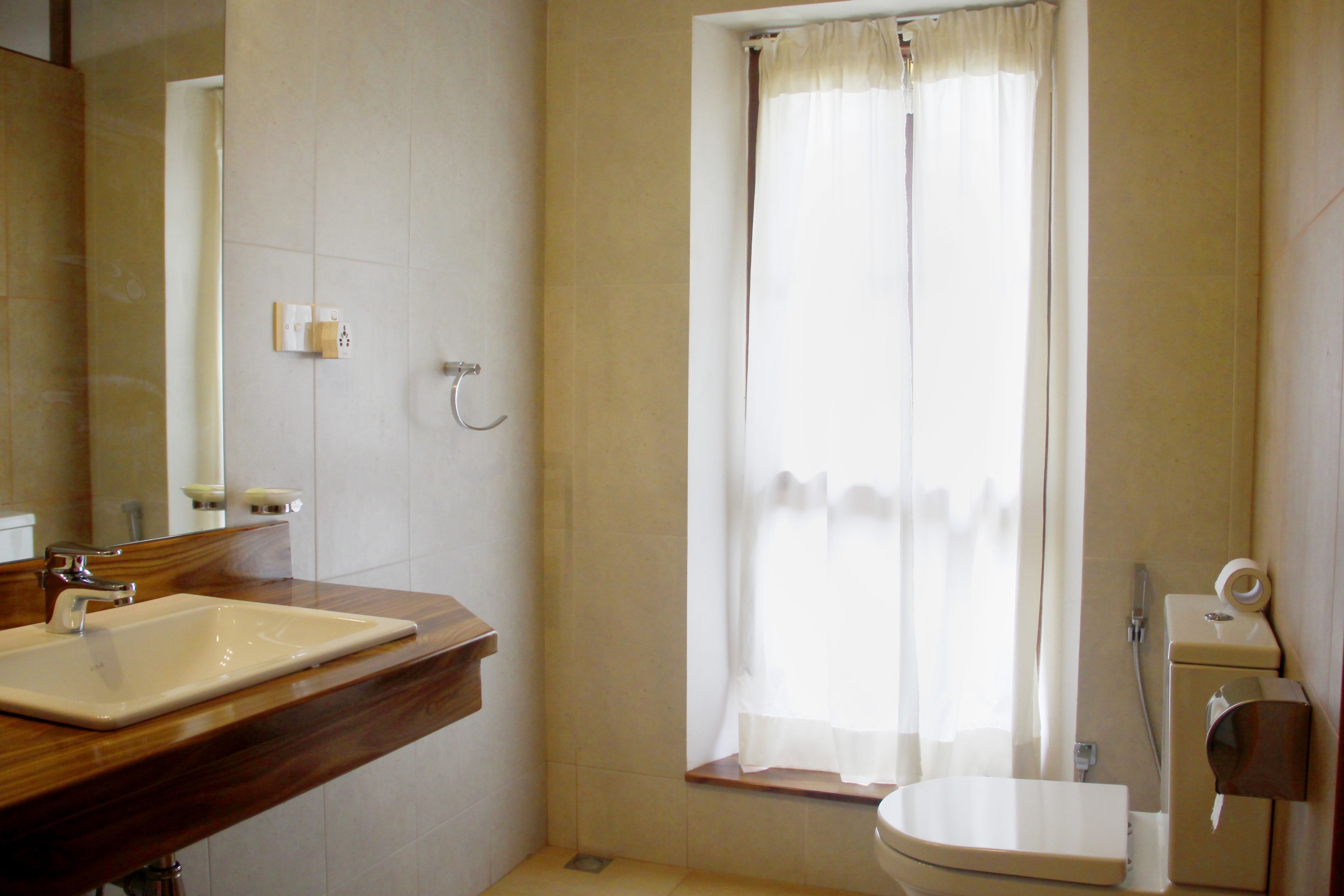 superior double room, 1 king bed | bathroom | shower, free toiletries, towels