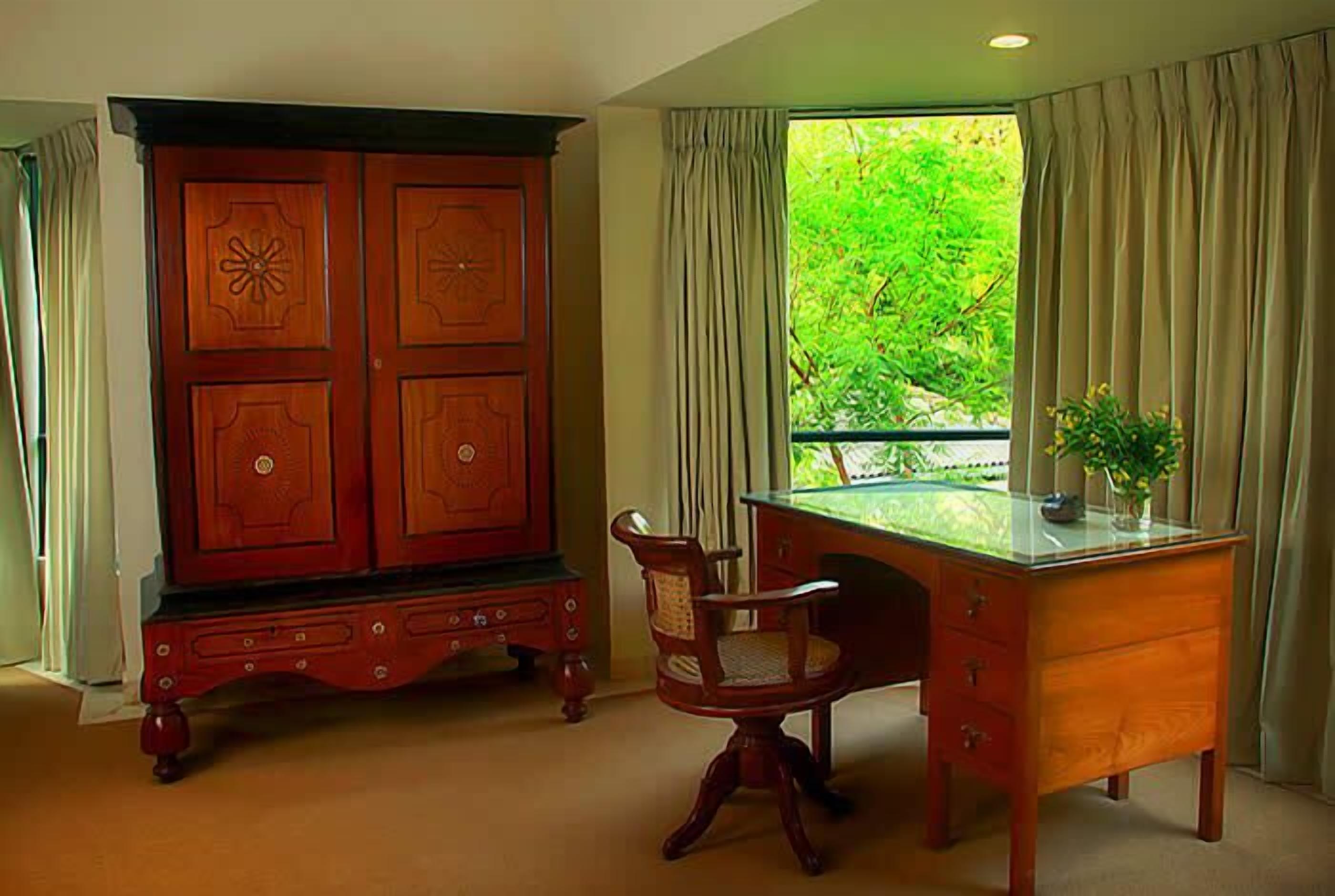 superior suite, 1 bedroom | room amenity