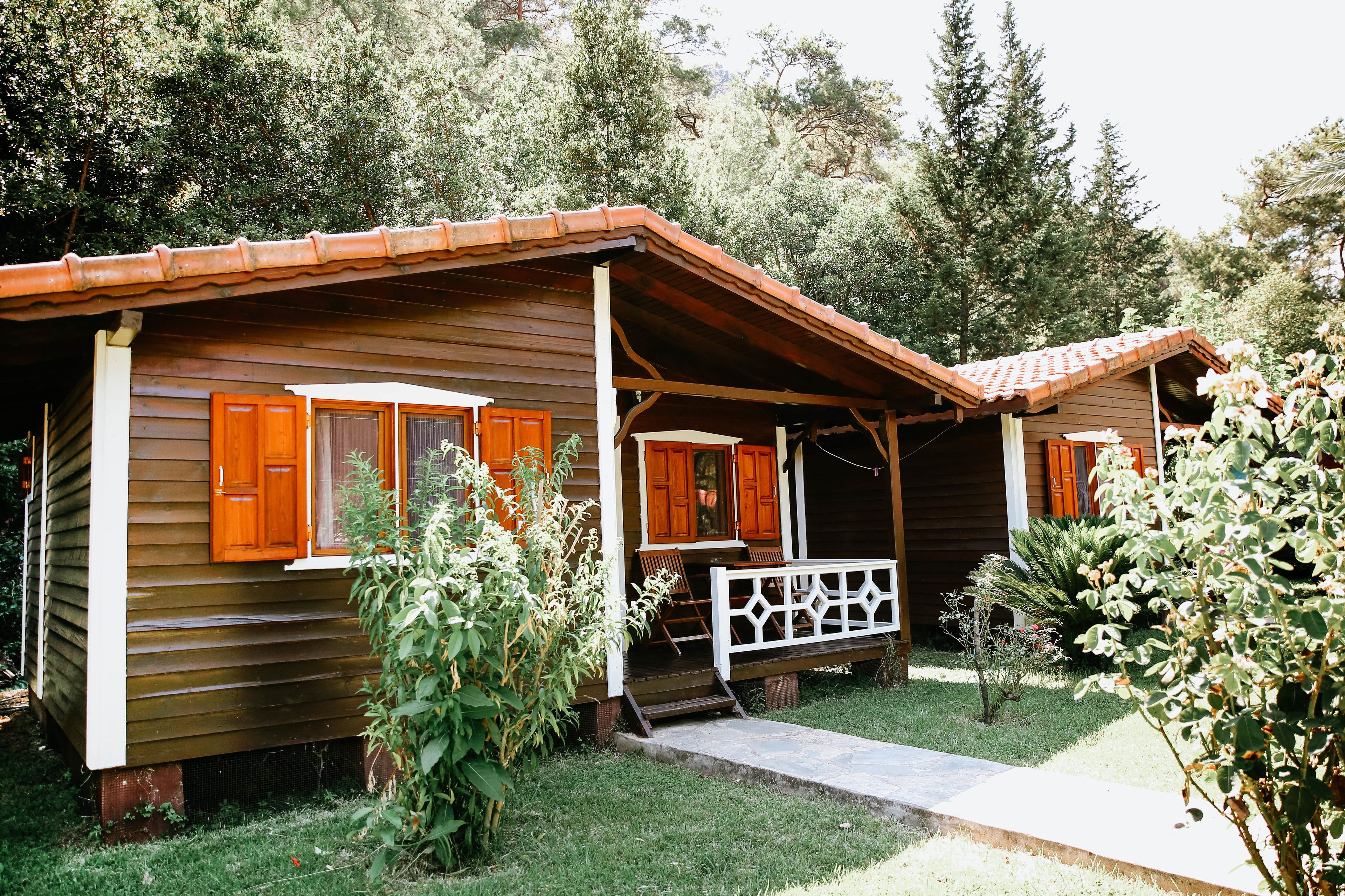 Bungalow | Minibar, escritorio, wifi gratis y ropa de cama 