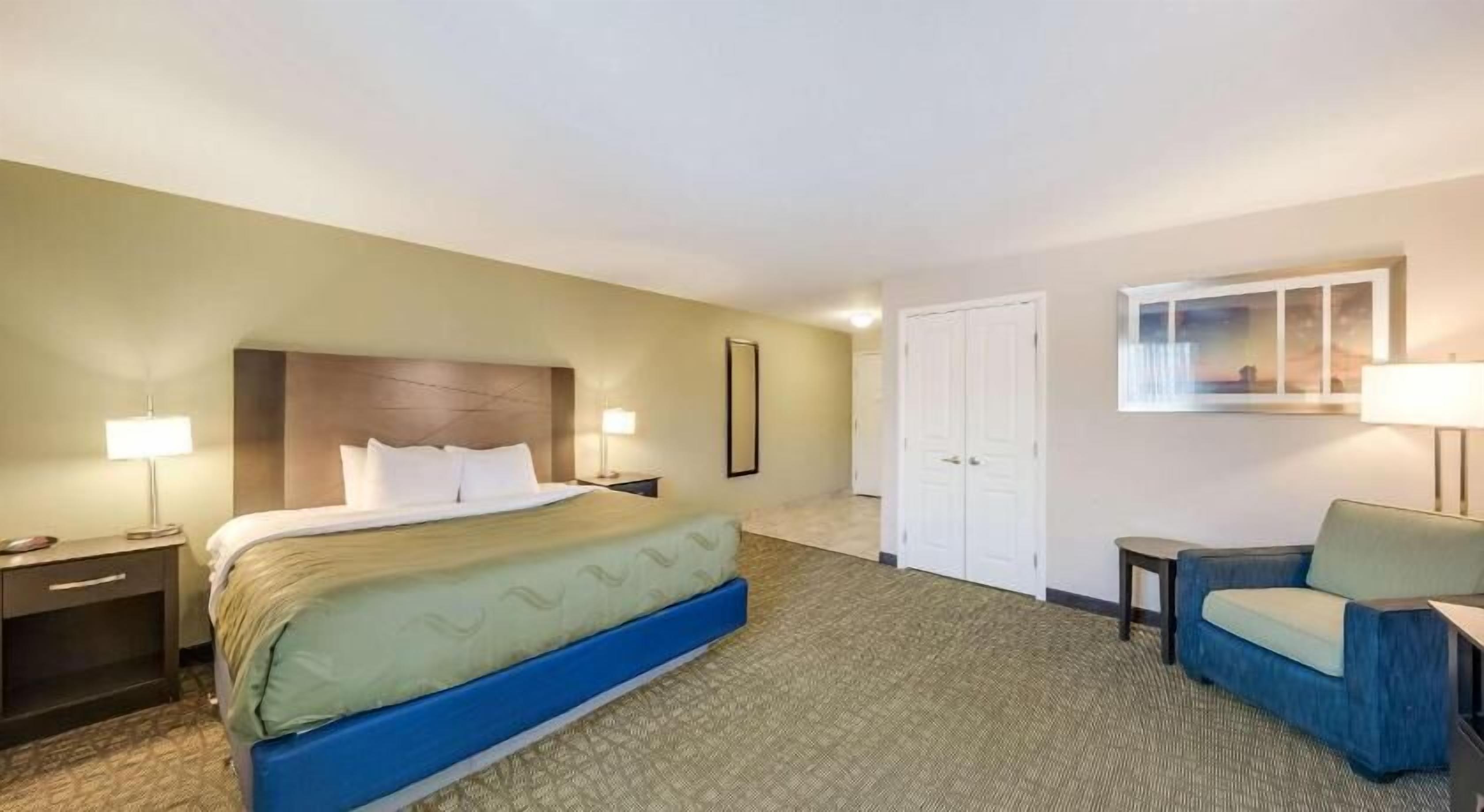 Egyptian cotton sheets, premium bedding, desk, laptop workspace