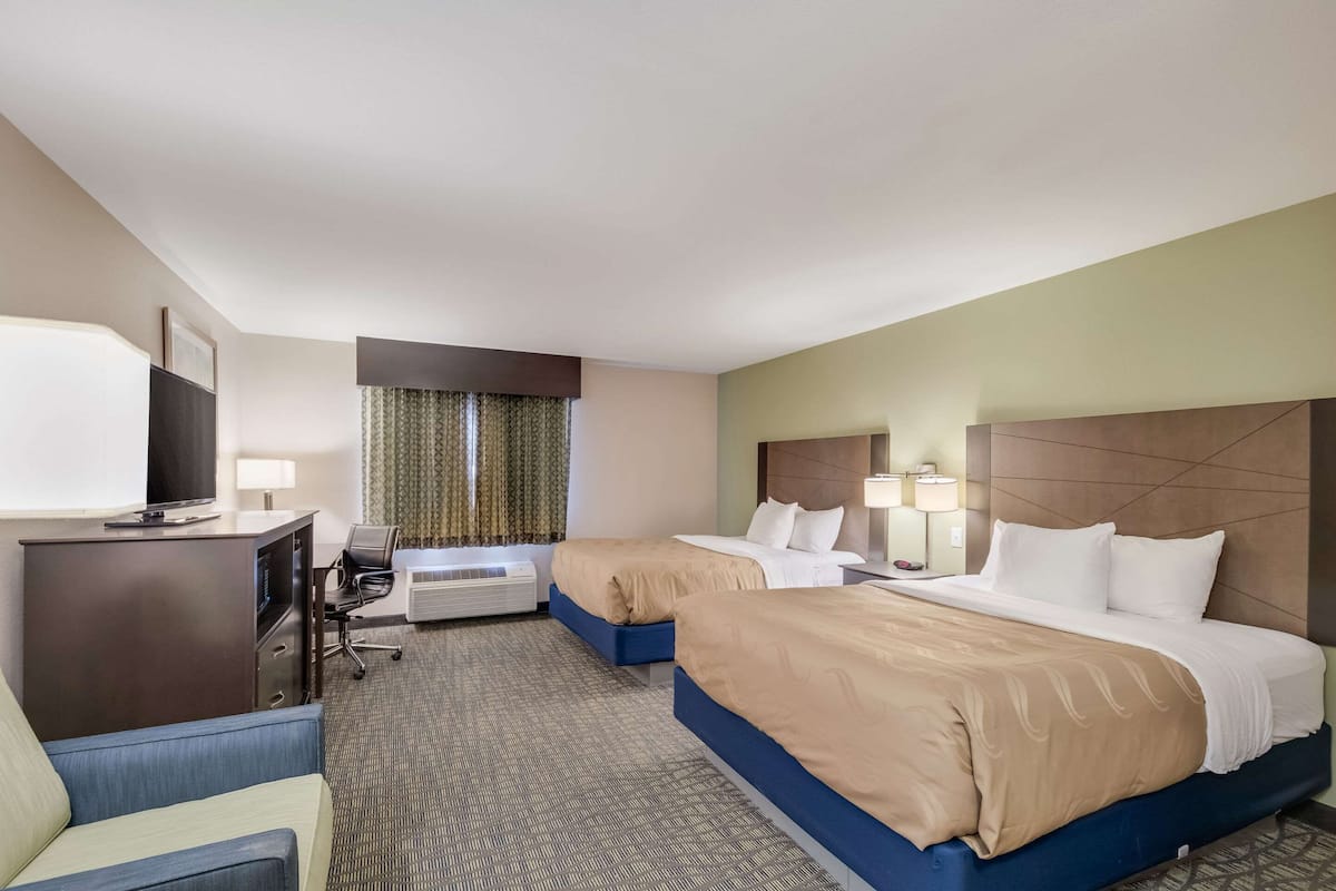 Standard Room, 2 Queen Beds, Non Smoking | Egyptian cotton sheets, premium bedding, desk, laptop workspace