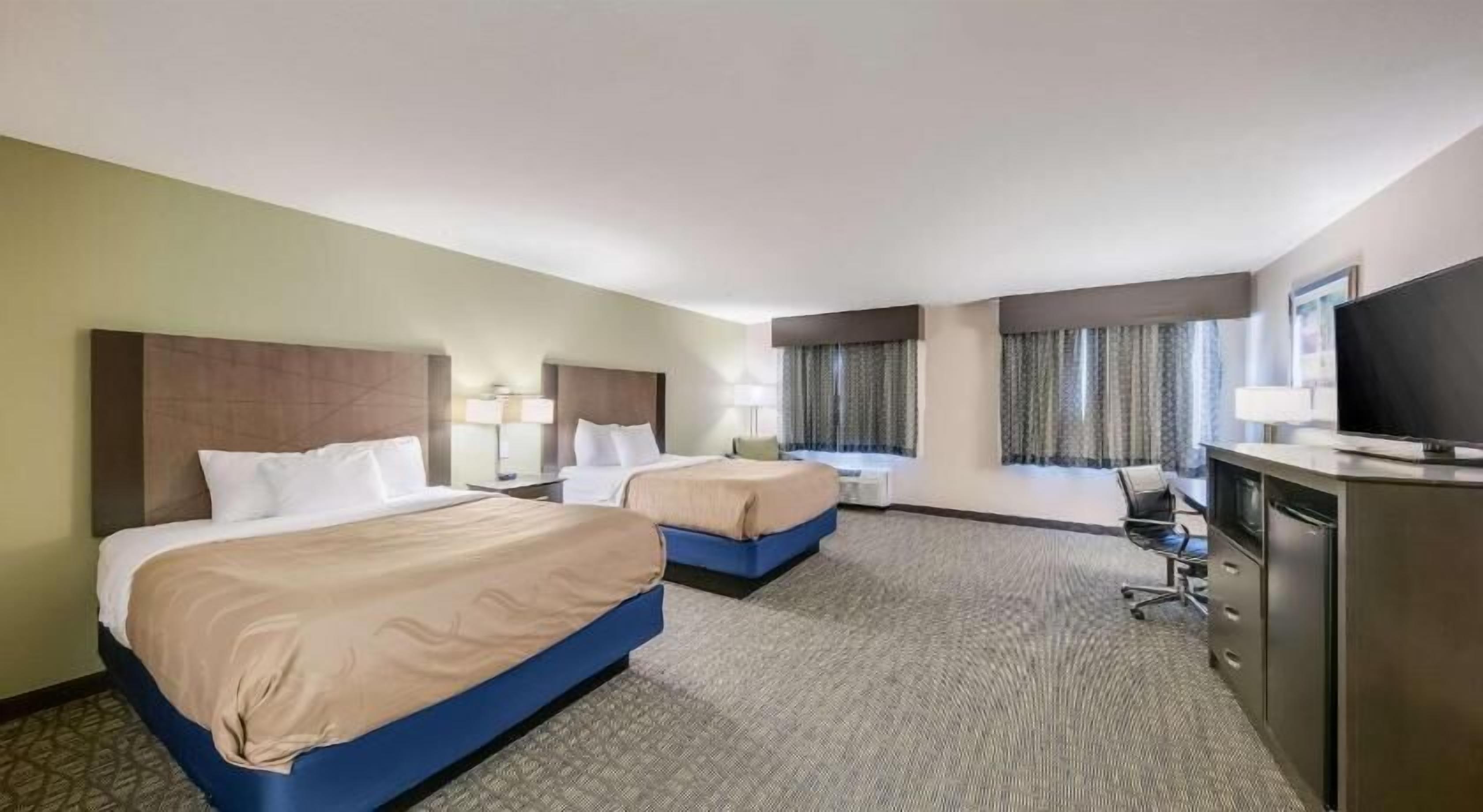 Egyptian cotton sheets, premium bedding, desk, laptop workspace