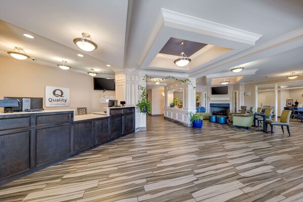 Lobby - Quality Inn & Suites Ardmore (Ardmore)