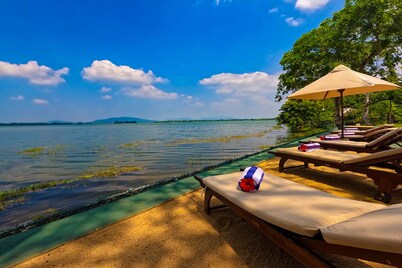 Thaulle Pure Ayurveda Resort - Yala