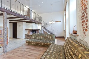 Superior Apartment | Living area | 42-inch LCD TV with cable channels, TV, first-run movies - SutkiMinsk Apartment (Minsk)