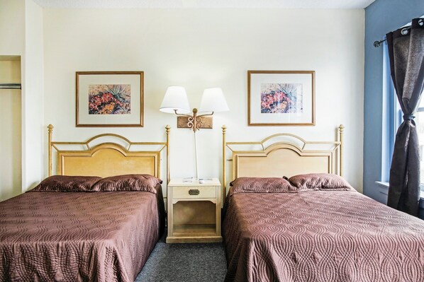 Room - OYO Historic Cameron Hotel Brownsville I-69E (Brownsville)