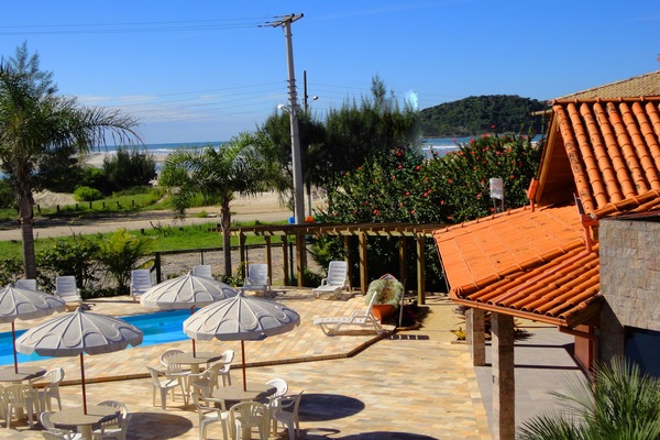 2 outdoor pools, pool umbrellas, sun loungers