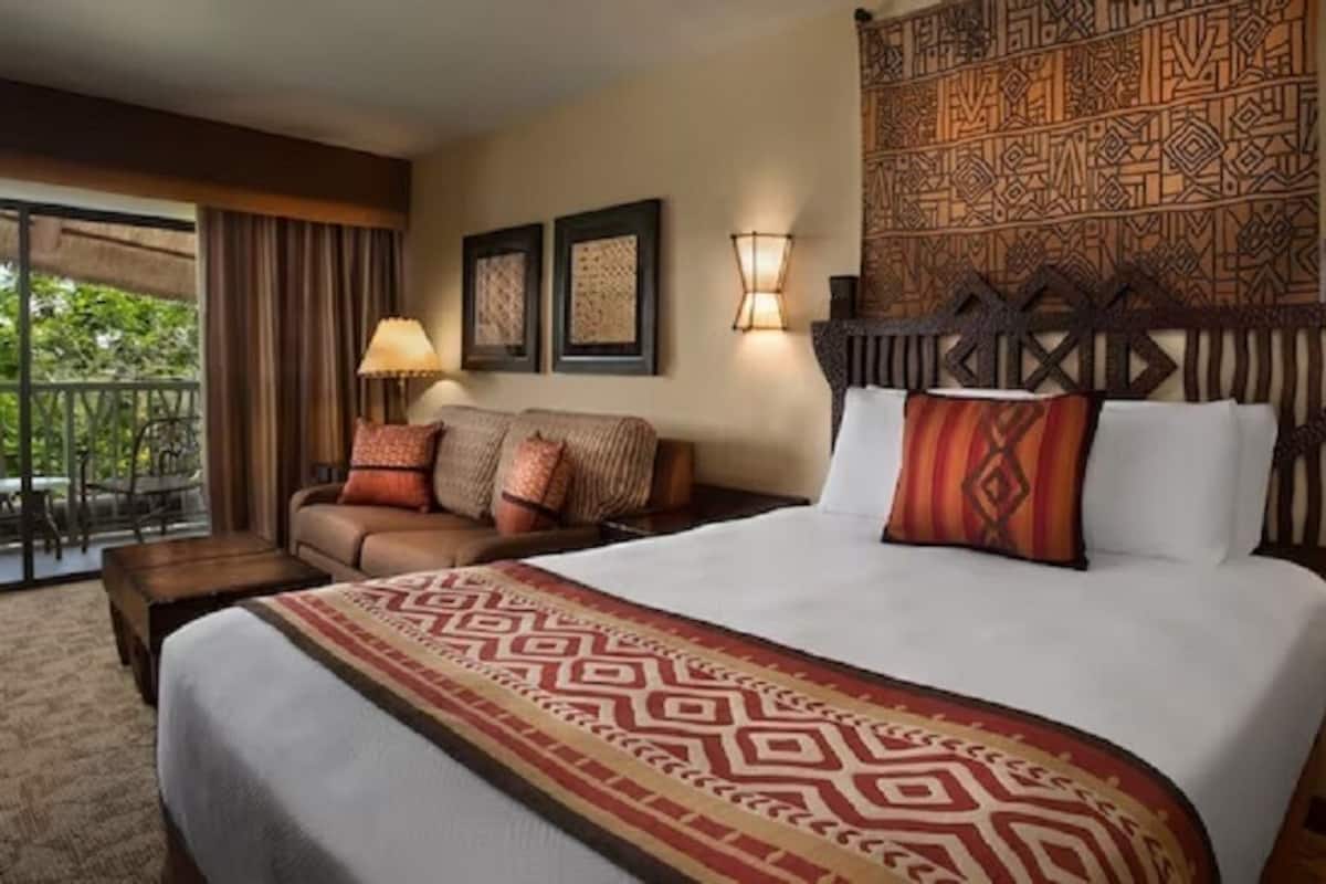 In-room safe, desk, laptop workspace, blackout curtains