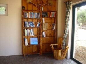 Interior - Asteras Studios (Kefalonia)