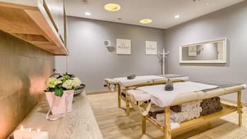 Sauna, hot tub, body treatments, aromatherapy, hot stone massages