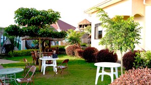 Garden - Great Wolf Hotel (Entebbe)