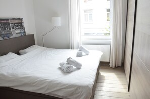 Apartment, 1 Schlafzimmer, Balkon, Stadtblick | Individuell dekoriert, individuell eingerichtet, kostenloses WLAN