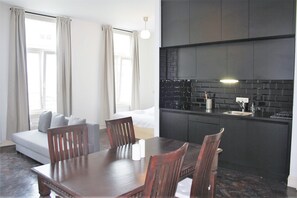 Studio, 1 Double Bed, City View | In-room dining - Traditional Modern Apartments (Antwerp)