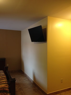 办公桌、熨斗/熨衣板、免费 WiFi