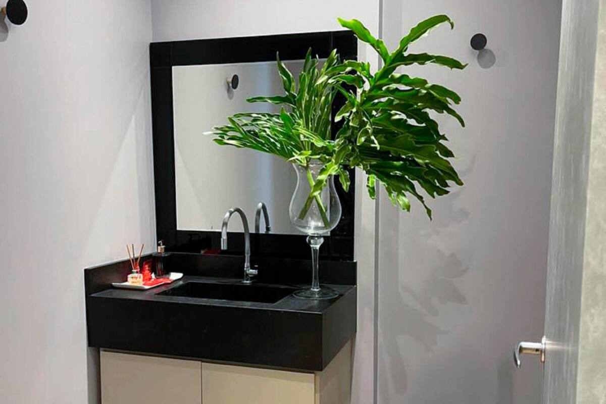 hypo-allergenic bedding, pillow-top beds, minibar, in-room safe