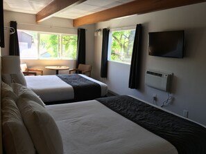 Rom, 2 queensize-senger | Wi-fi (inkludert) og sengetøy
