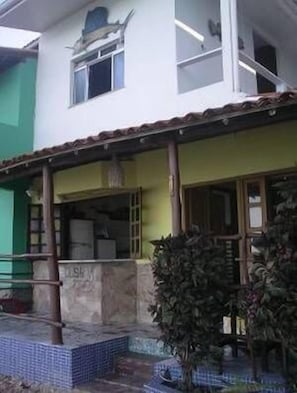 Fachada da propriedade