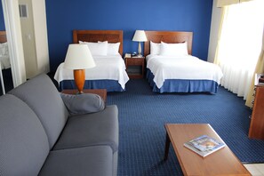 Junior Studio Suite, 2 Double Beds, Kitchen