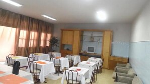 Salle à déjeuner