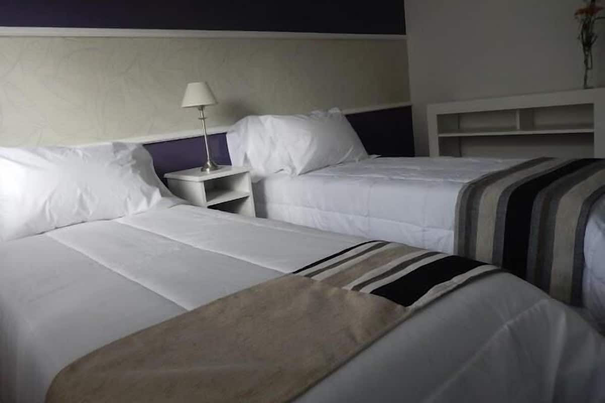 Cunas, wifi gratis y ropa de cama