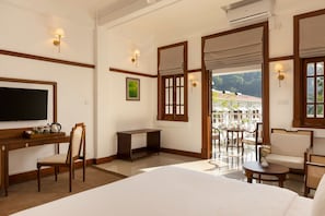 Vintage Room | 1 bedroom, Egyptian cotton sheets, premium bedding, memory-foam beds