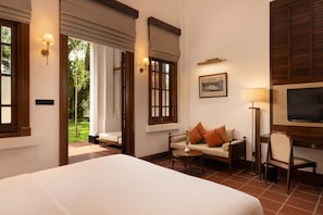 Tropical Garden Studio | 1 bedroom, Egyptian cotton sheets, premium bedding, memory-foam beds
