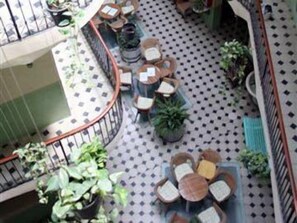 Dining - Hotel Peninsular (Barcelona)