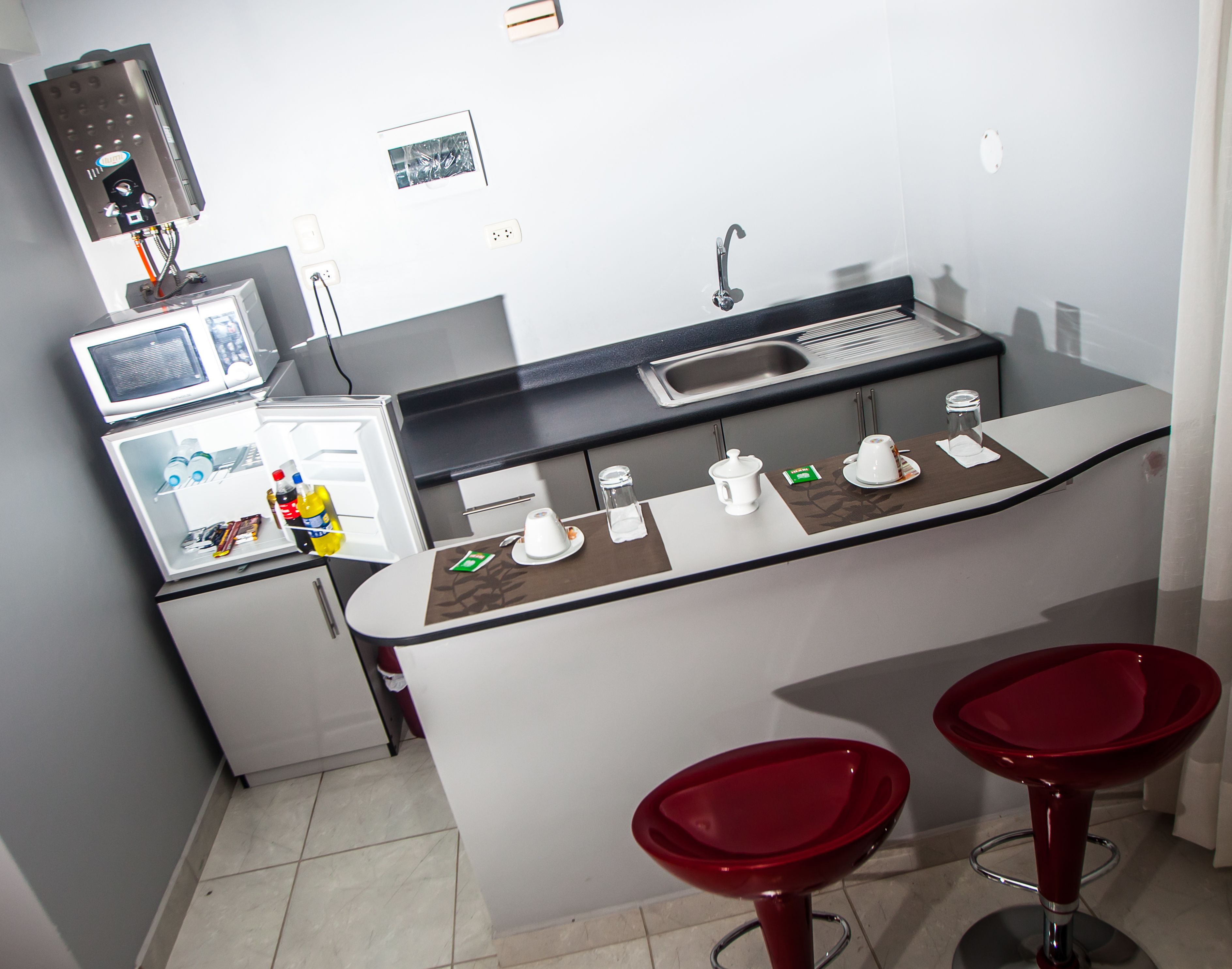 Executive Room, Mountain View | Private kitchen | Full-sized fridge, microwave, stovetop
