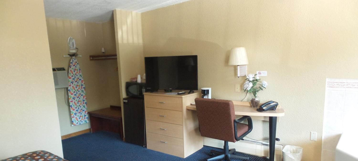 デスク、WiFi (無料)、ベッドシーツ