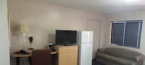 Desk, free WiFi, bed sheets