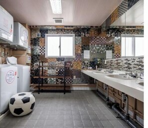 Fer et planche à repasser, Wi-Fi gratuit, draps fournis