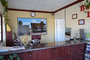 Check-in/check-out kiosk