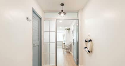 Lee's Mark Residence