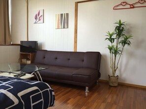 Tweepersoonskamer, 1 tweepersoonsbed | Woonruimte | Flatscreentelevisie