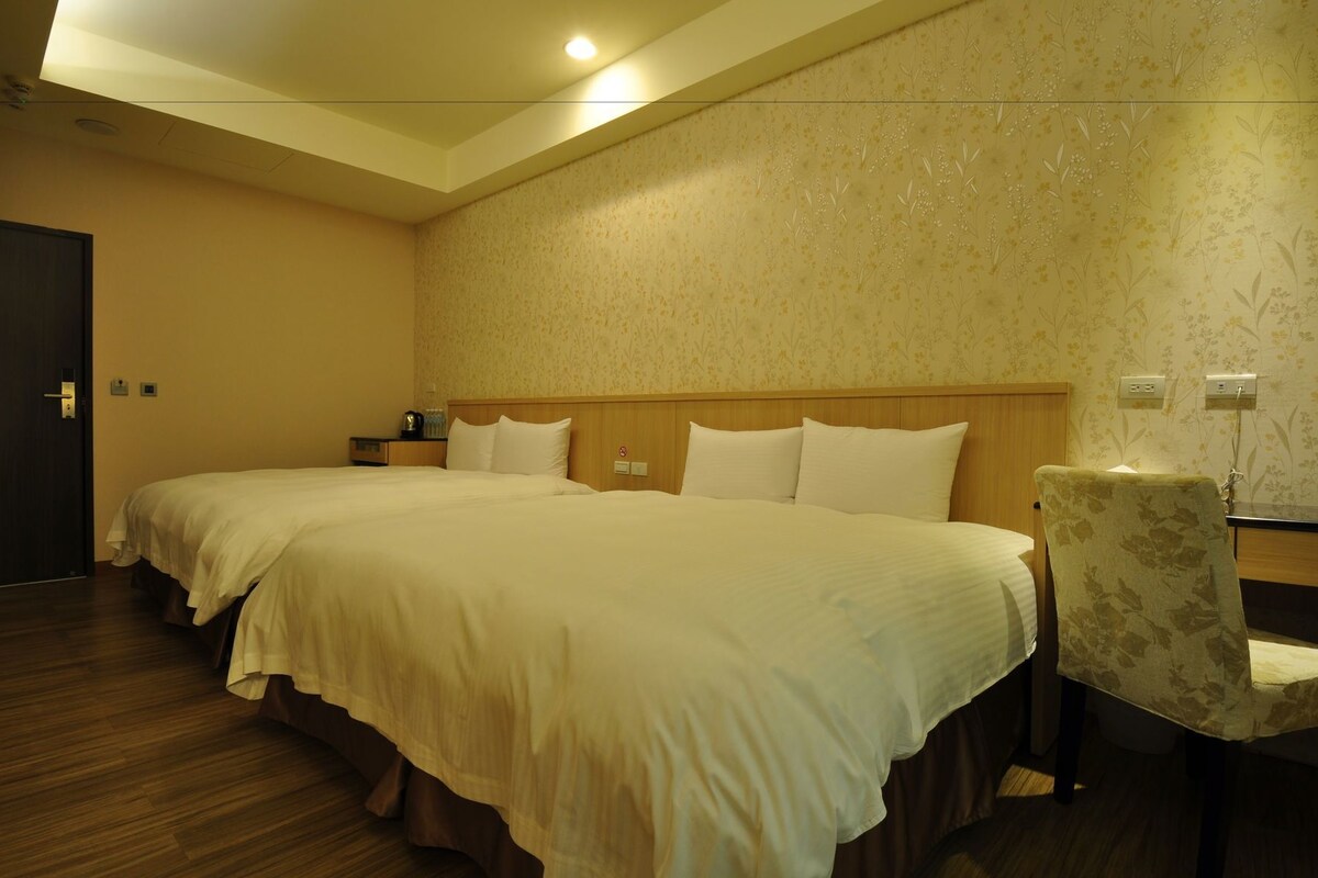 Premium bedding, free WiFi, bed sheets