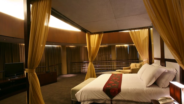 President Suite - President Executive Club (Cikarang)